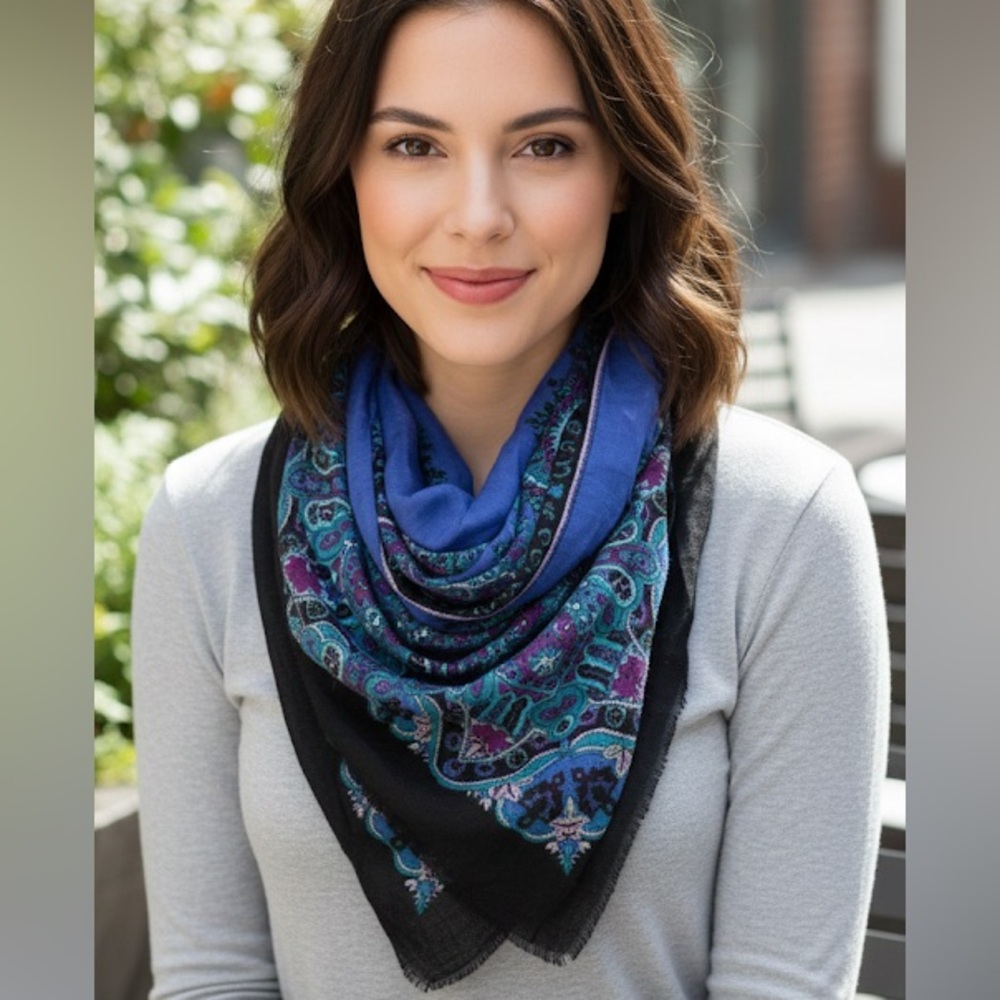 VINTAGE Paisley Square Scarf